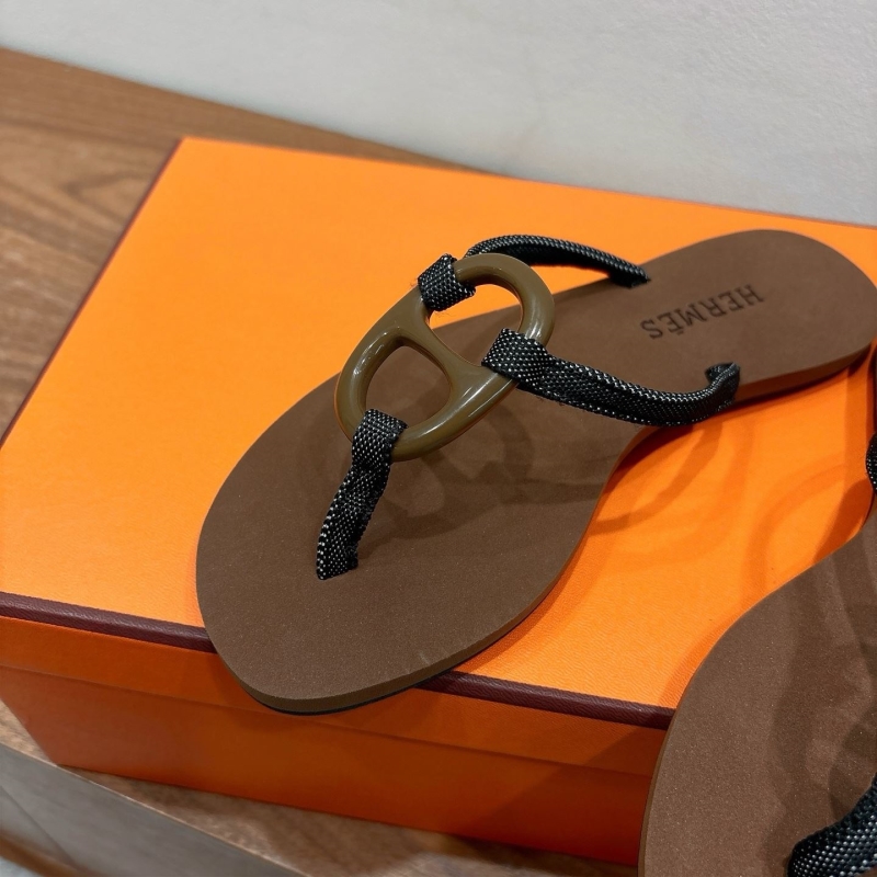 H**me5 slippers
